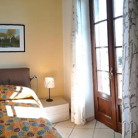Torre Ferienwohnung Mit Garten Апартаменты *